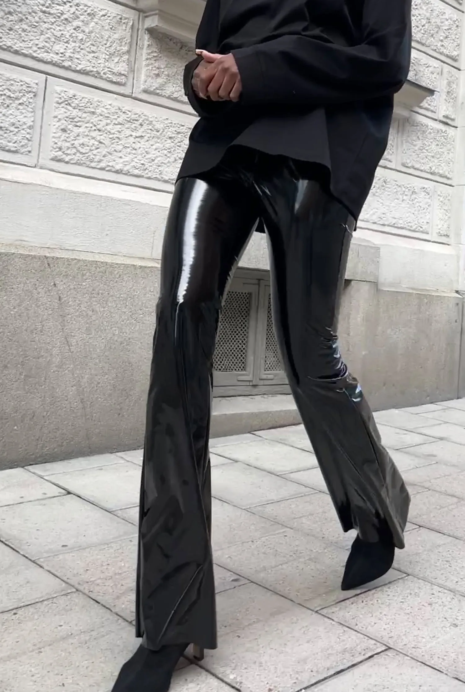 Aiko latex trousers black