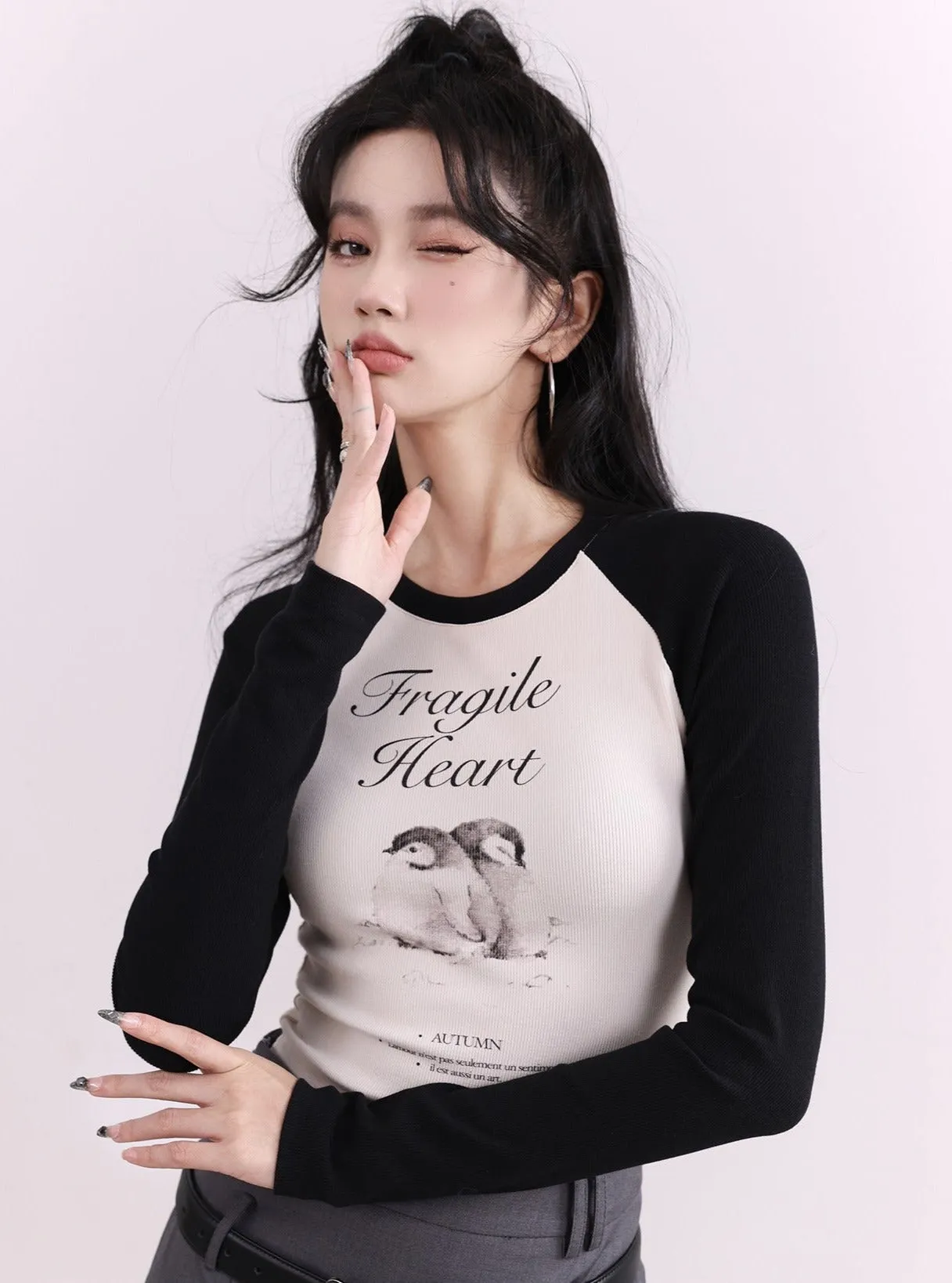 Fragile Heart Cropped Raglan Graphic Sweatshirts